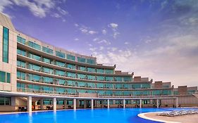 Ramada Hotel And Suites Baku